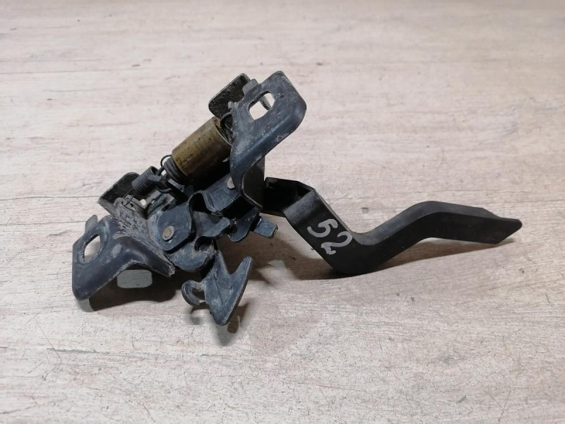 Logan 2 замок капота