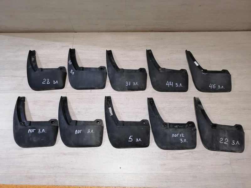 Logan №44 брызговик задний левый