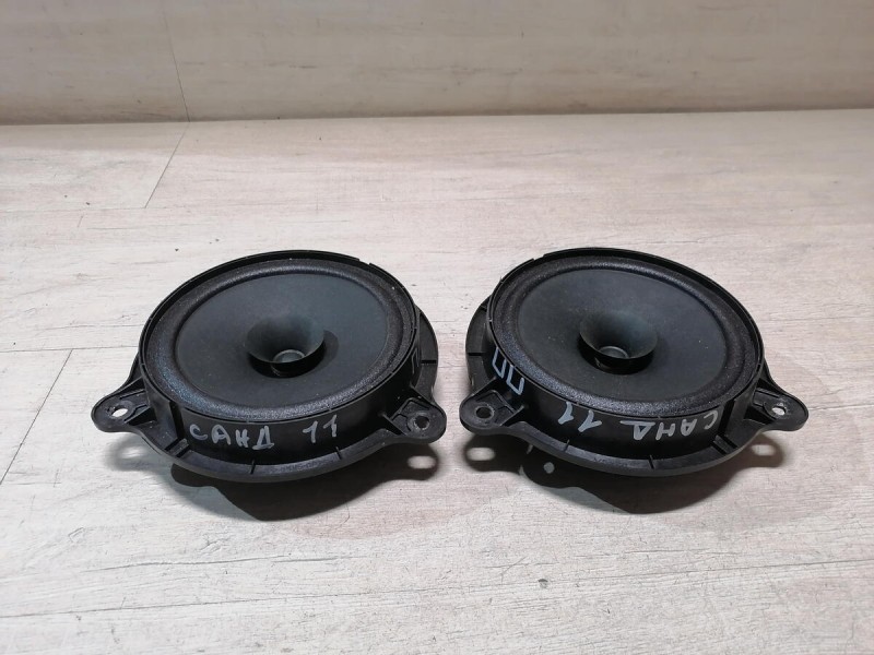 Logan 2 динамик передний
