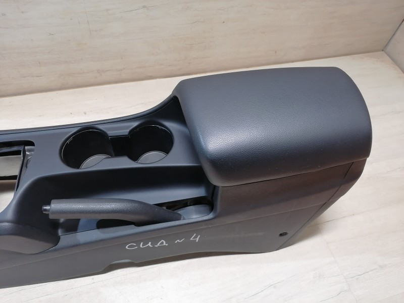 Ceed №4 подлокотник центральная консоль