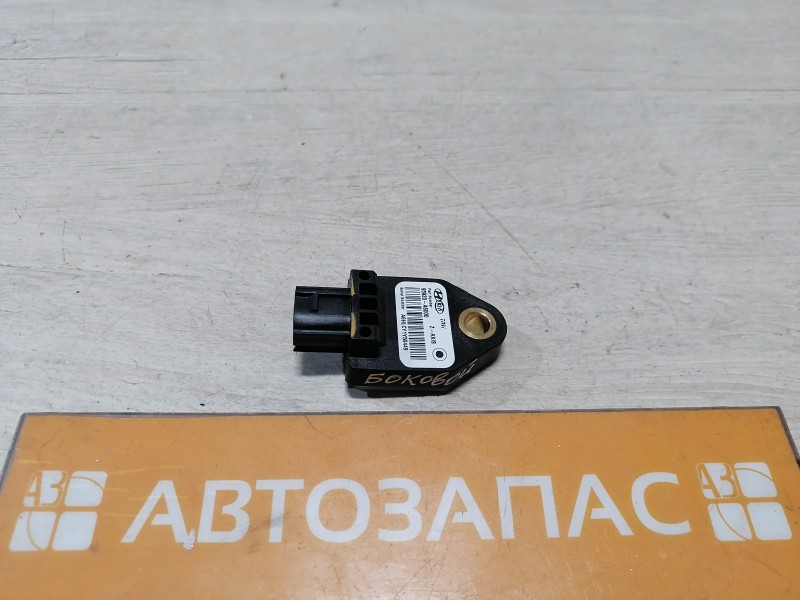 Ceed №4 датчик удара боковой