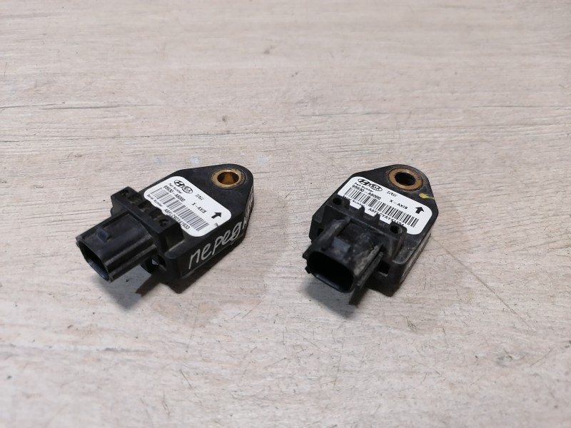 Ceed №4 датчик удара передний