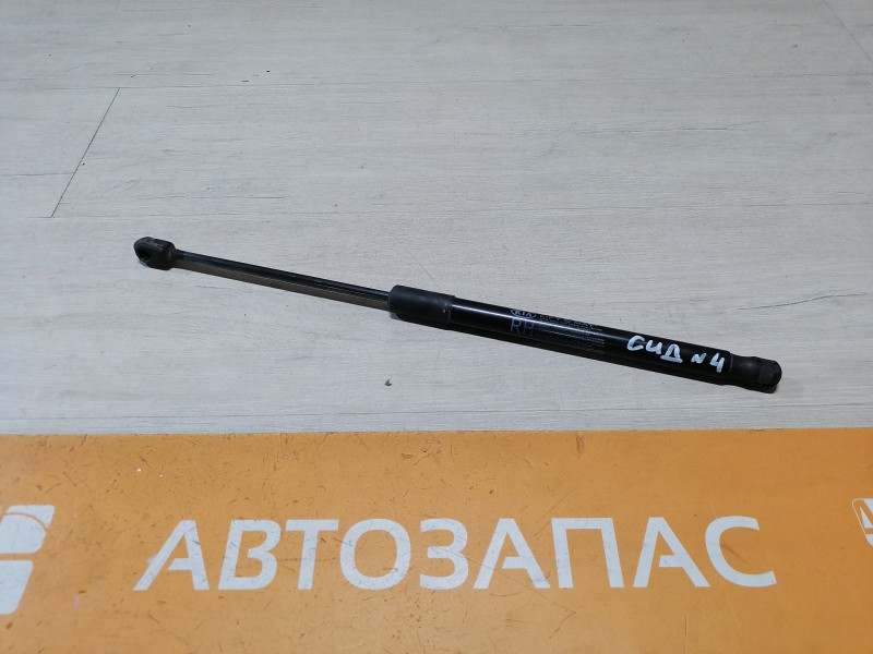 Ceed №4 амортизатор крышки багажника