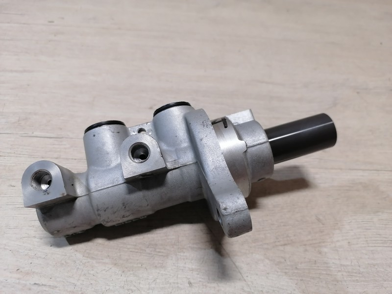 Ceed №4 цилиндр тормозной главный