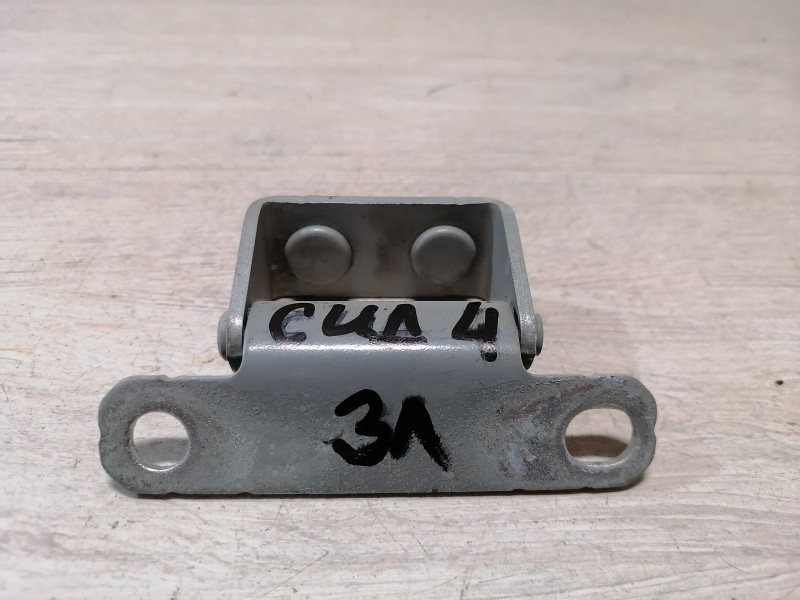 Ceed №4 петля багажника
