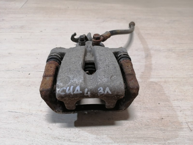Ceed №4 суппорт задний левый 1,4