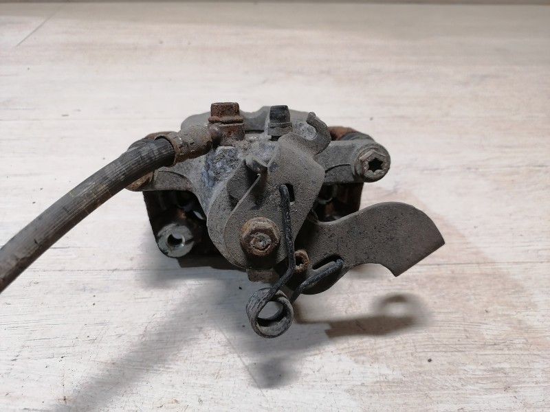 Ceed №4 суппорт задний левый 1,4