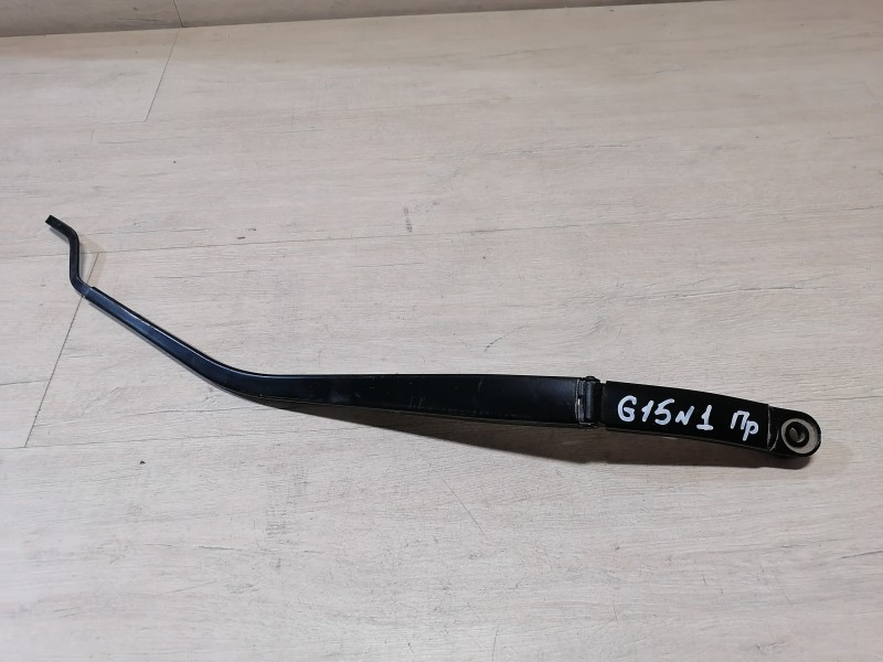 Almera G15 №1 поводок дворника правый