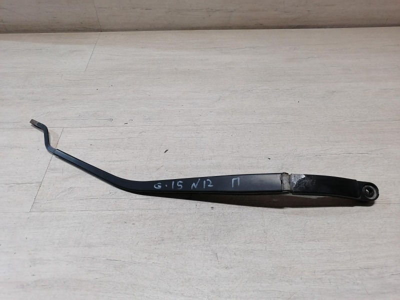 Almera G15 поводок дворника правый