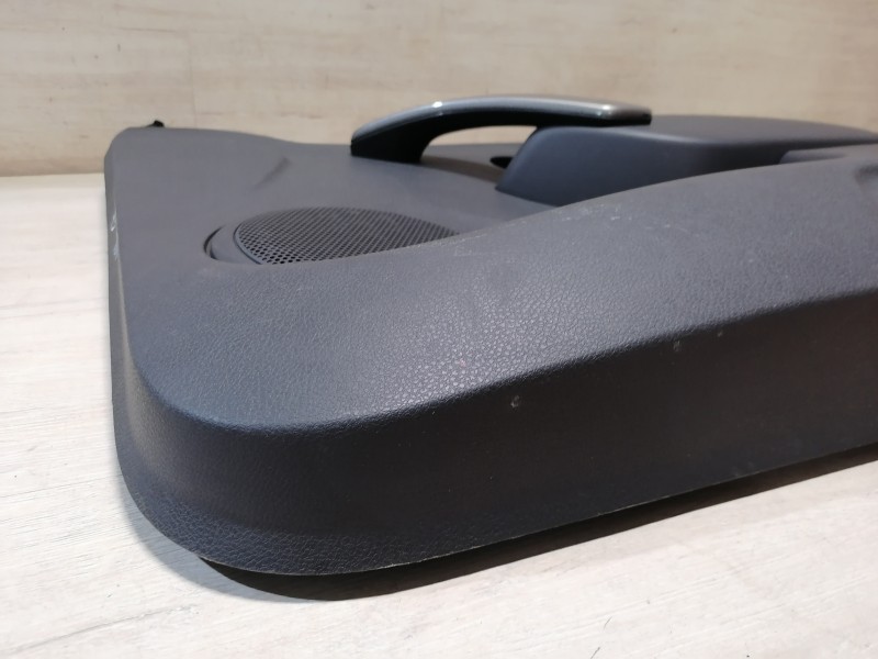 Logan №45 обшивка двери передняя правая