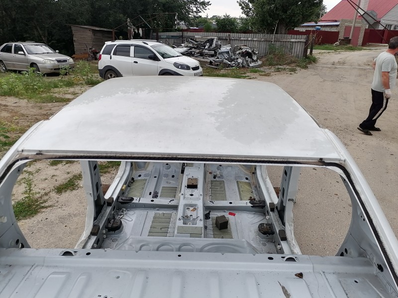 Logan №45 крыша