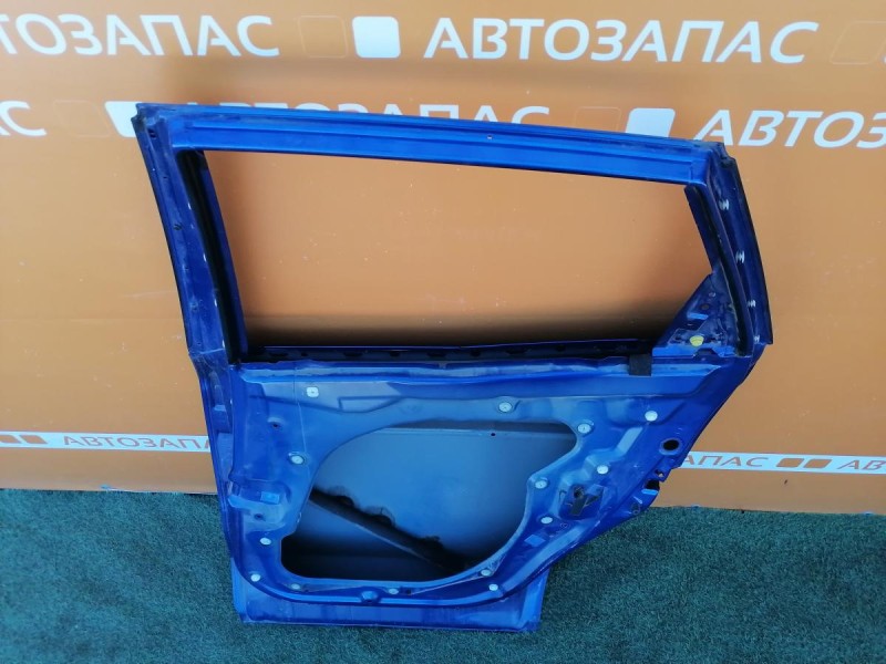 Mazda CX7 дверь задняя правая деф