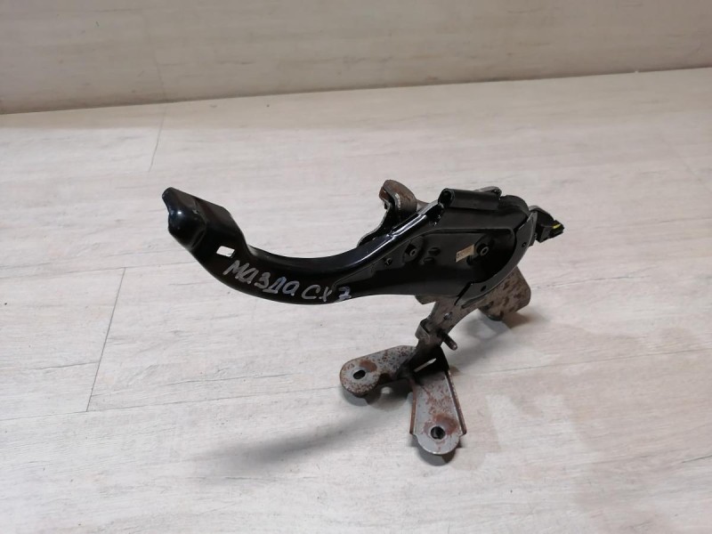 Mazda CX7 педаль ручника