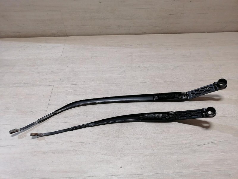 Mazda CX7 поводок дворника к-кт