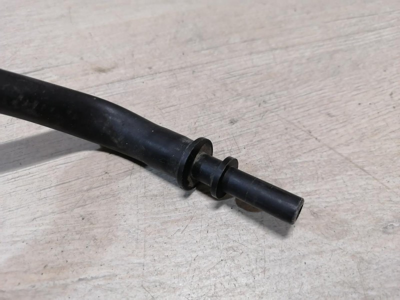 Mazda CX7 патрубок охлаждения двигателя