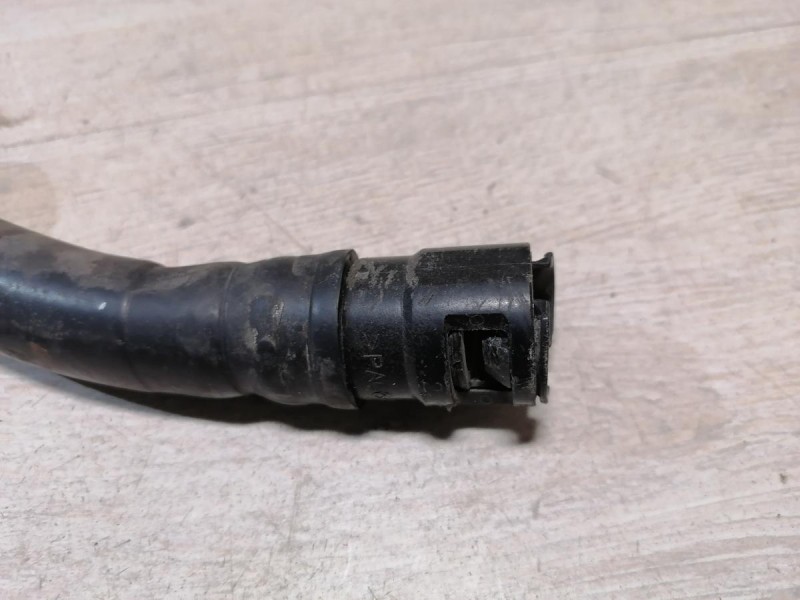 Mazda CX7 патрубок охлаждения двигателя