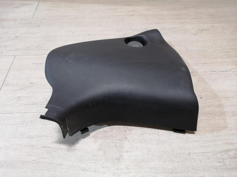 Mazda CX7 обшивка передней стойки нижняя правая