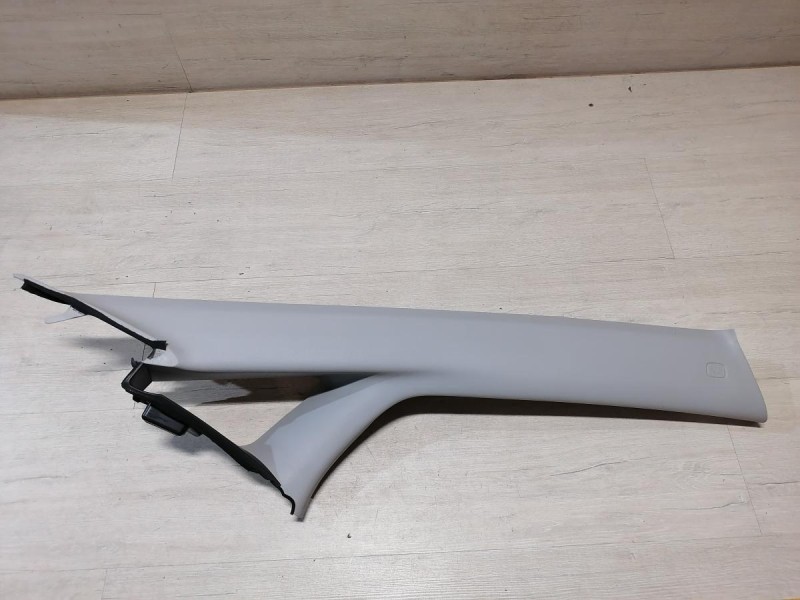 Mazda CX7 обшивка передней стойки верхняя правая