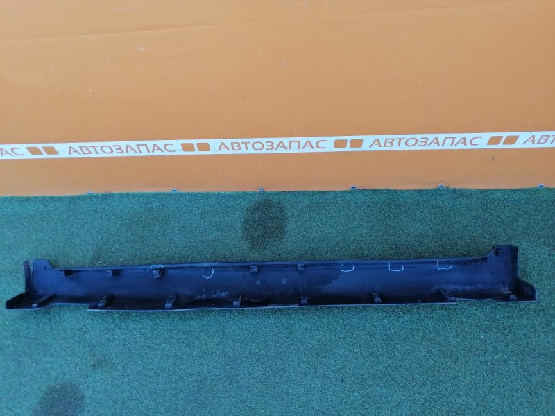 Sportage 4 П накладка порога правая деф