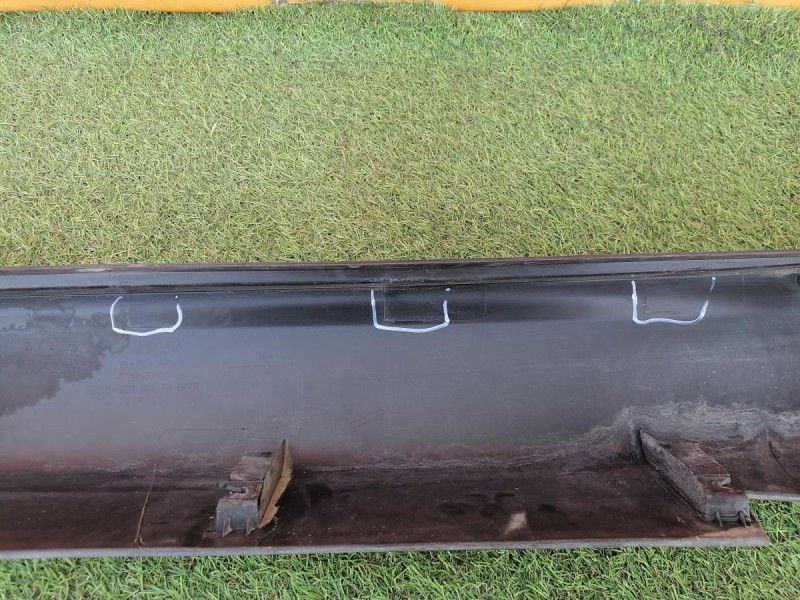 Sportage 4 П накладка порога правая деф