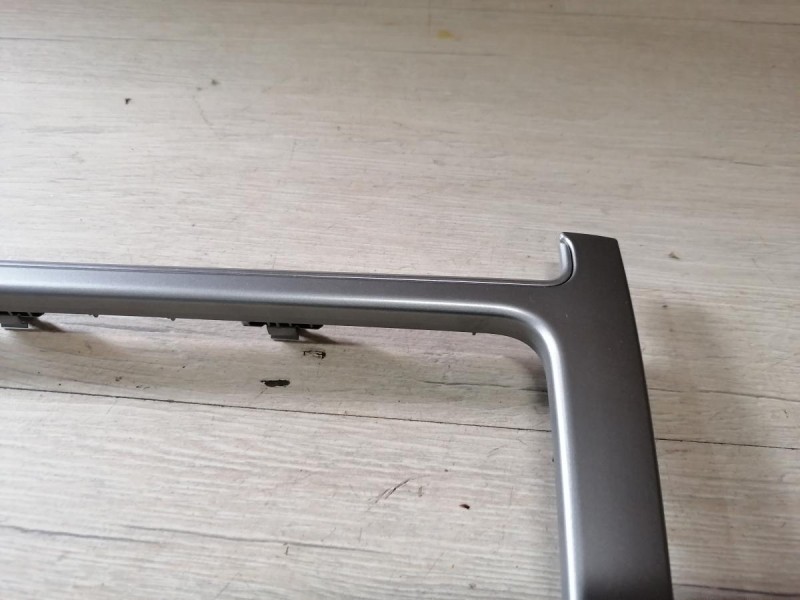 Polo №6 рамка под магнитолу