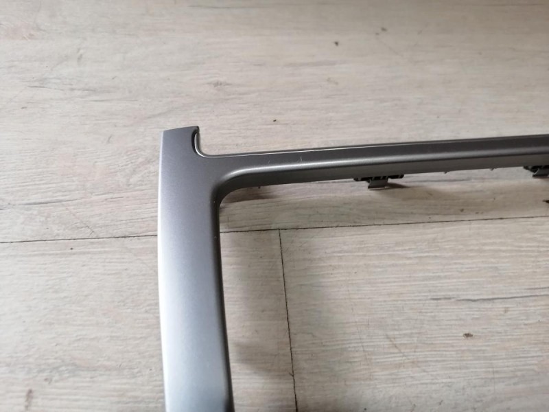 Polo №6 рамка под магнитолу