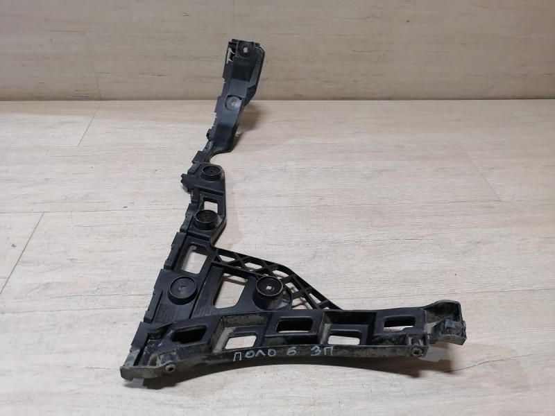 Polo №6 крепление заднего бампера правое деф