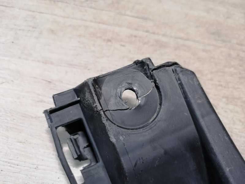 Polo №6 крепление заднего бампера правое деф