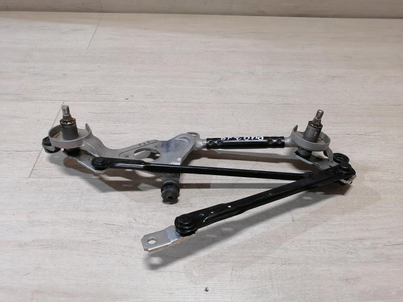 Rio 3 №8 трапеция дворников