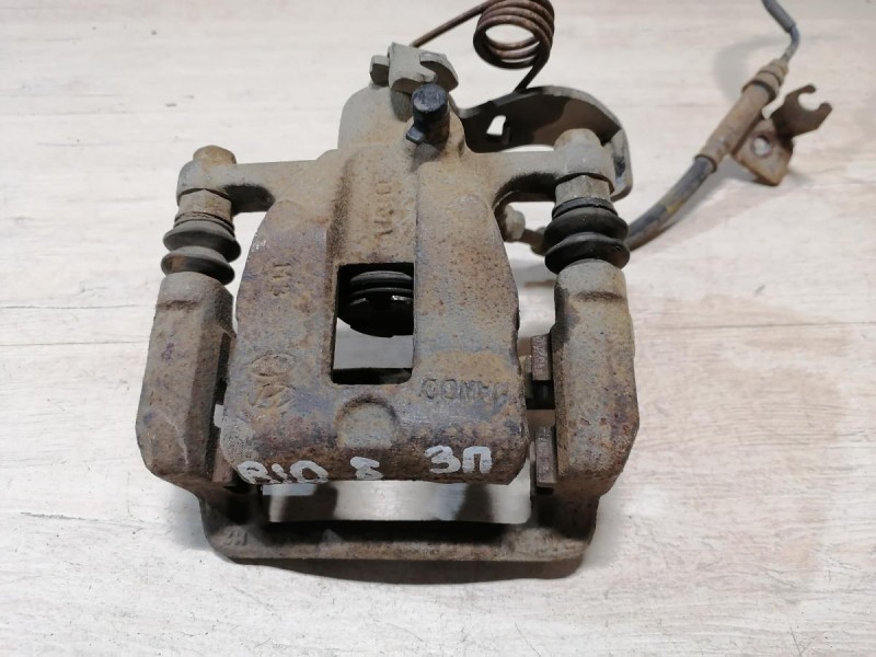 Rio 3 №8 суппорт задний левый правый к-кт