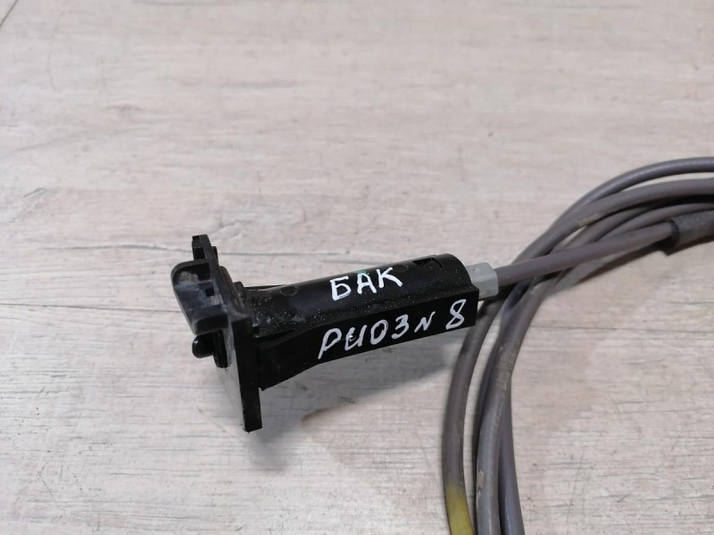 Rio 3 №8 трос лючка бензобака