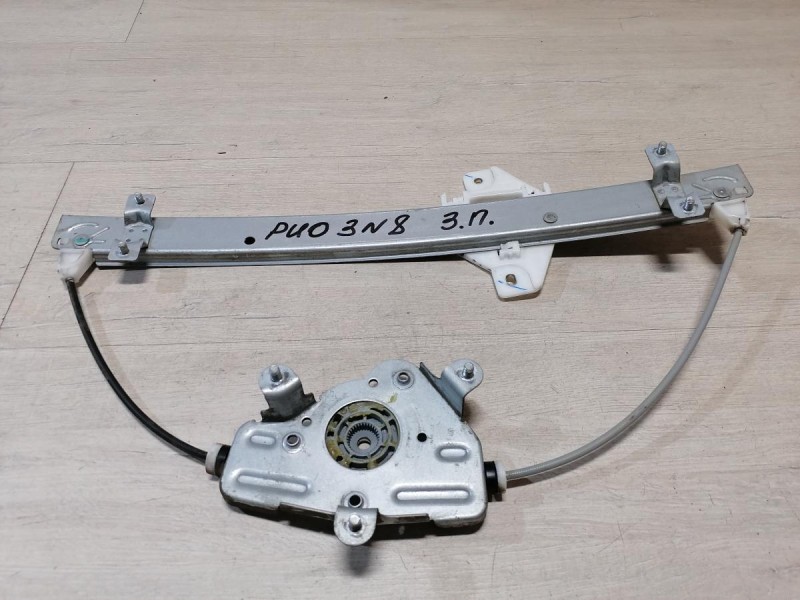 Rio 3 №8 стеклоподъемник задний правый эл