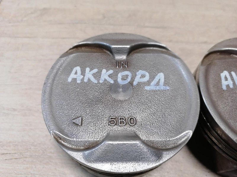 Honda Accord П поршень с пальцем 2.4