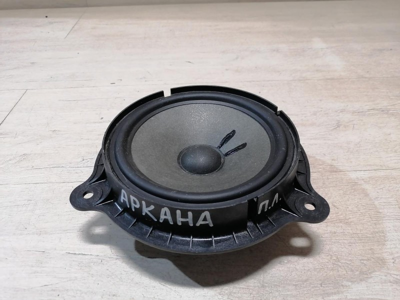Arkana динамик передний