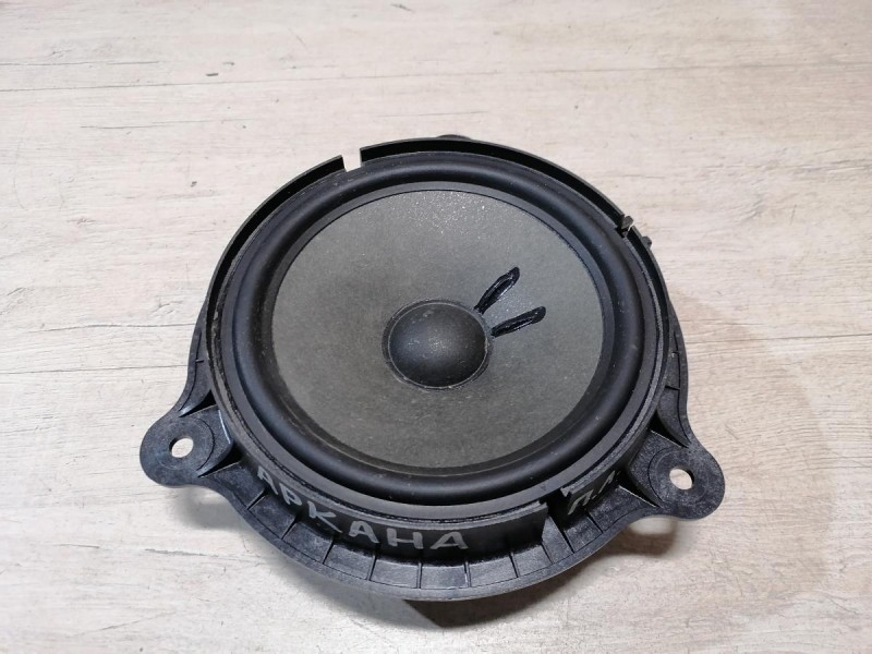 Arkana динамик передний