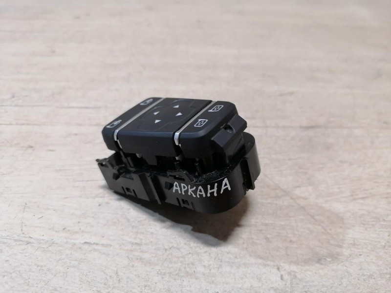 Arkana блок управления зеркалами авто