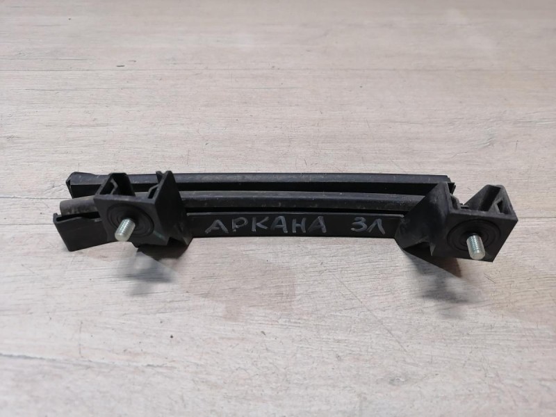 Arkana направляющая стекла двери задняя левая