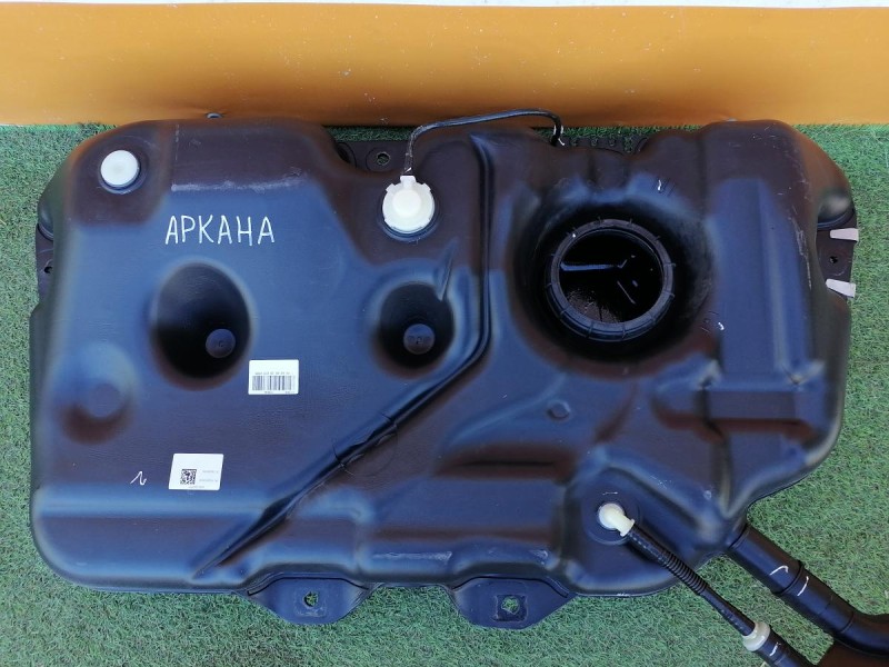 Arkana бензобак полный привод