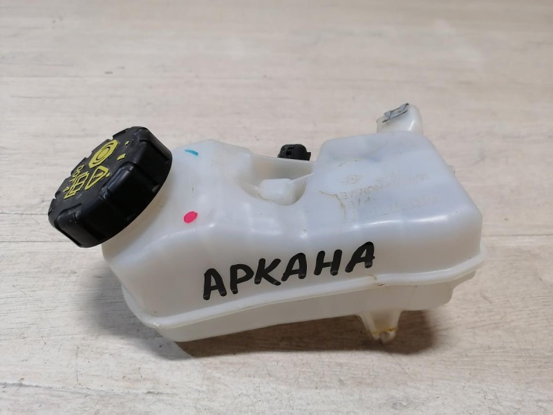 Arkana бачок тормозной жидкости акпп деф