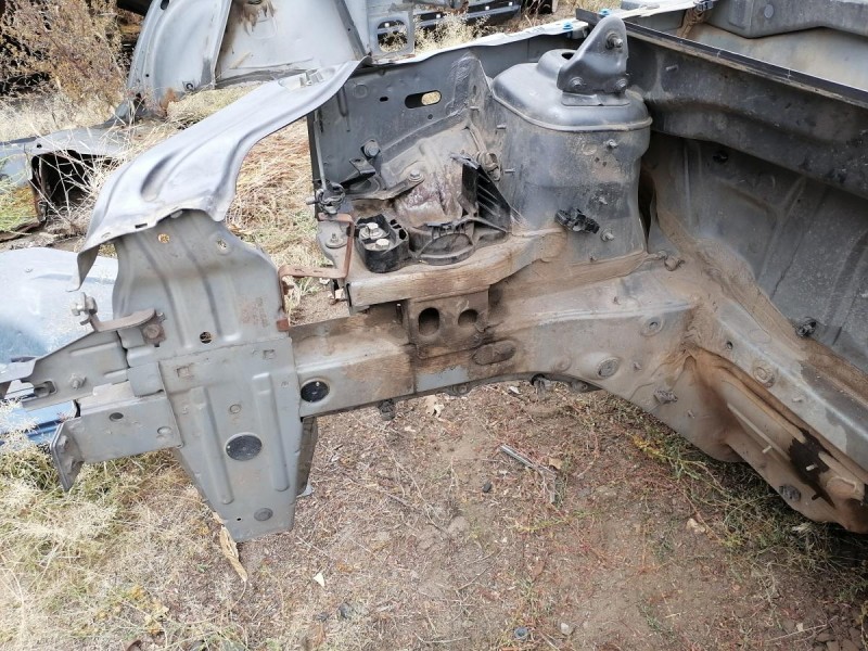 Arkana лонжерон правый