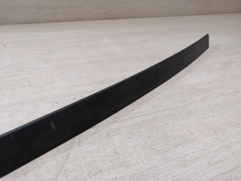 Arkana молдинг крыши правый