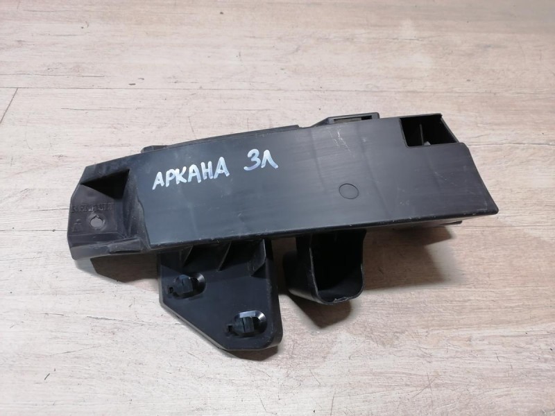 Arkana крепление заднего бампера левое под фонарь