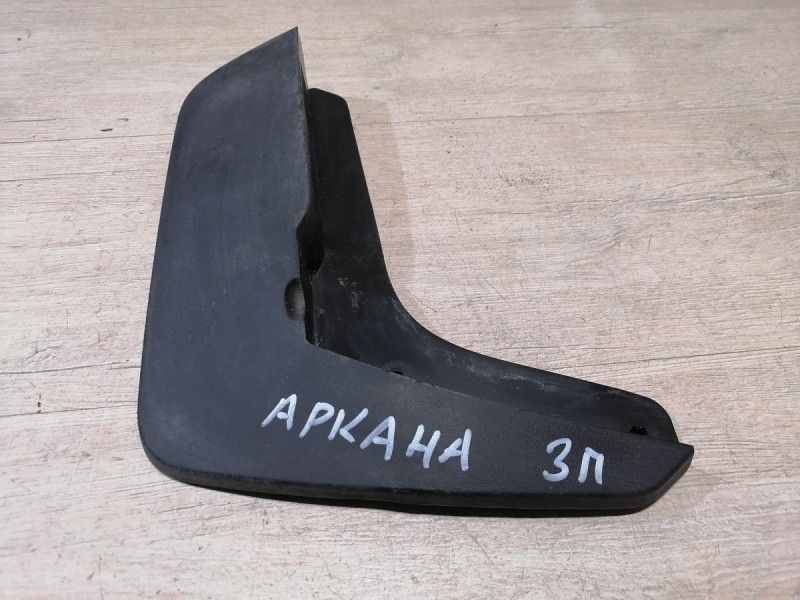 Arkana брызговик задний правый