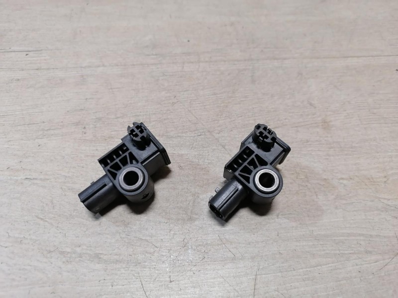 Arkana датчик удара передний