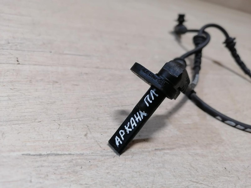 Arkana датчик абс передний левый