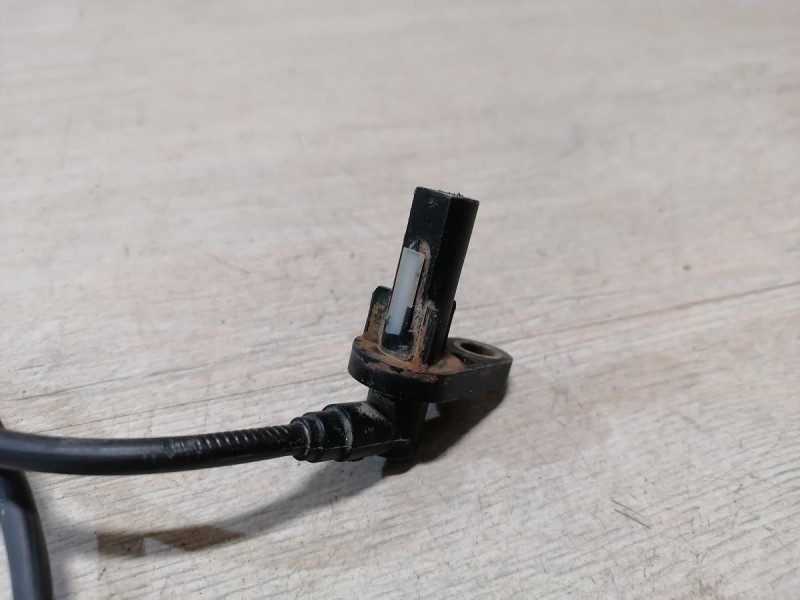 Arkana датчик абс задний правый