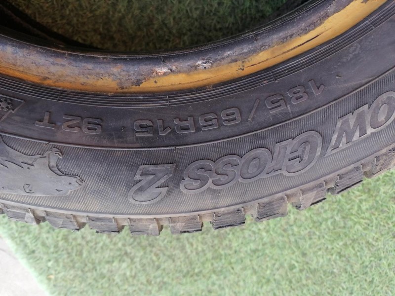 Logan №44 шина185/65 r15 кордиант зима шипы к-кт