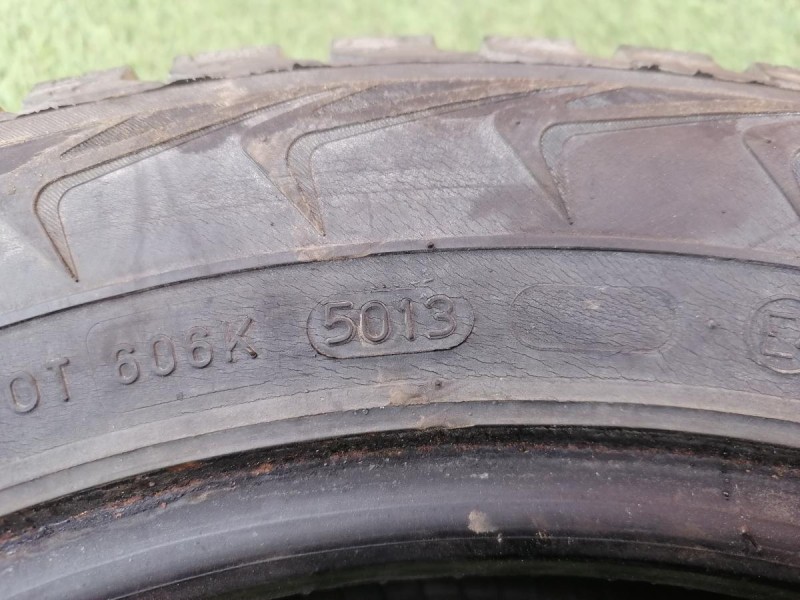 Logan №36 шина 185/65 R15 нокиан зима виатти зима по 2 шт