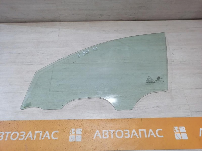 Нyundai i30 стекло переднее левое