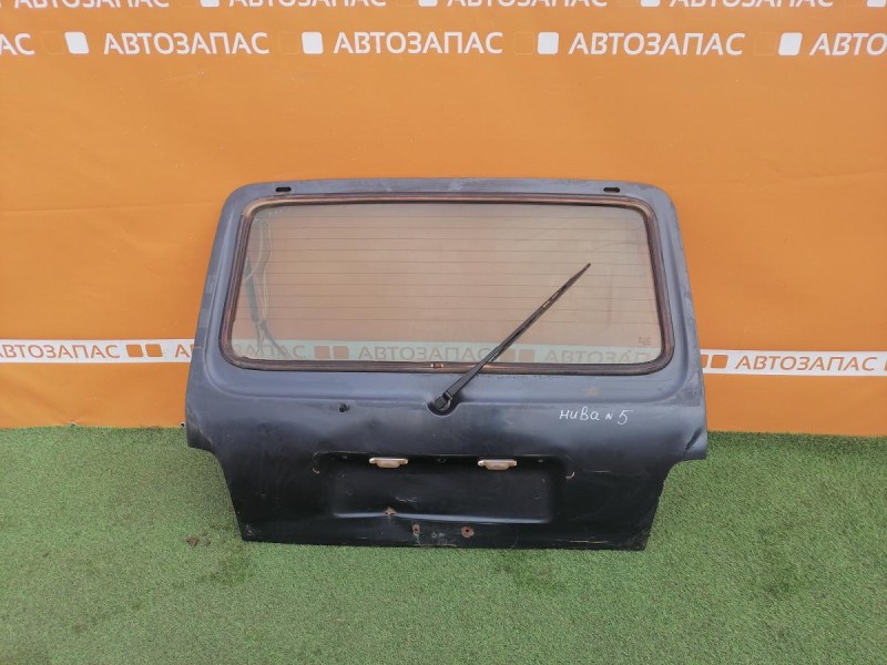 Niva №5 крышка багажника в сборе деф